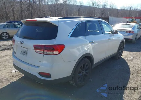 2019 Kia Sorento 3.3L S from USA, damaged, VIN 5XYPGDA51KG583770
